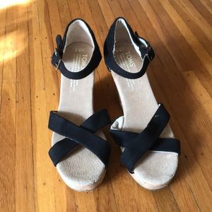 Toms wedge sandals